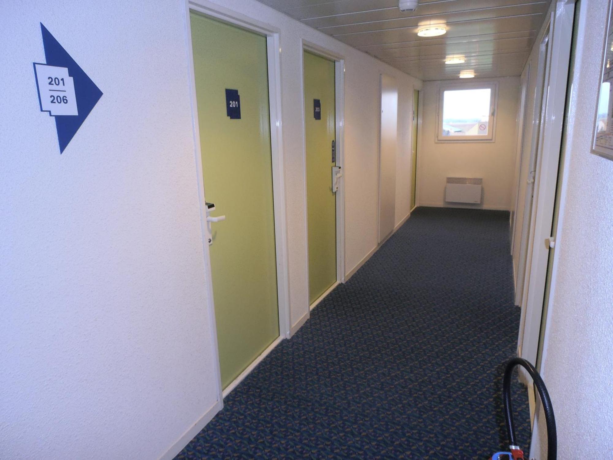 Ibis Budget Meung Sur Loire Exterior foto